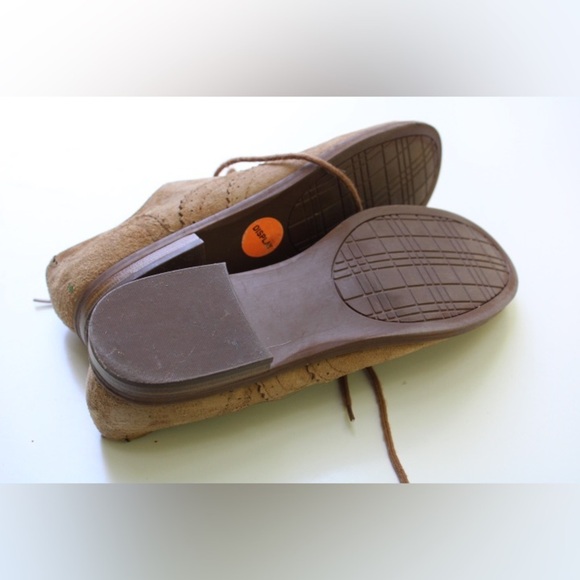 Cynthia Rowley Hazel shoes - Picture 6 of 10